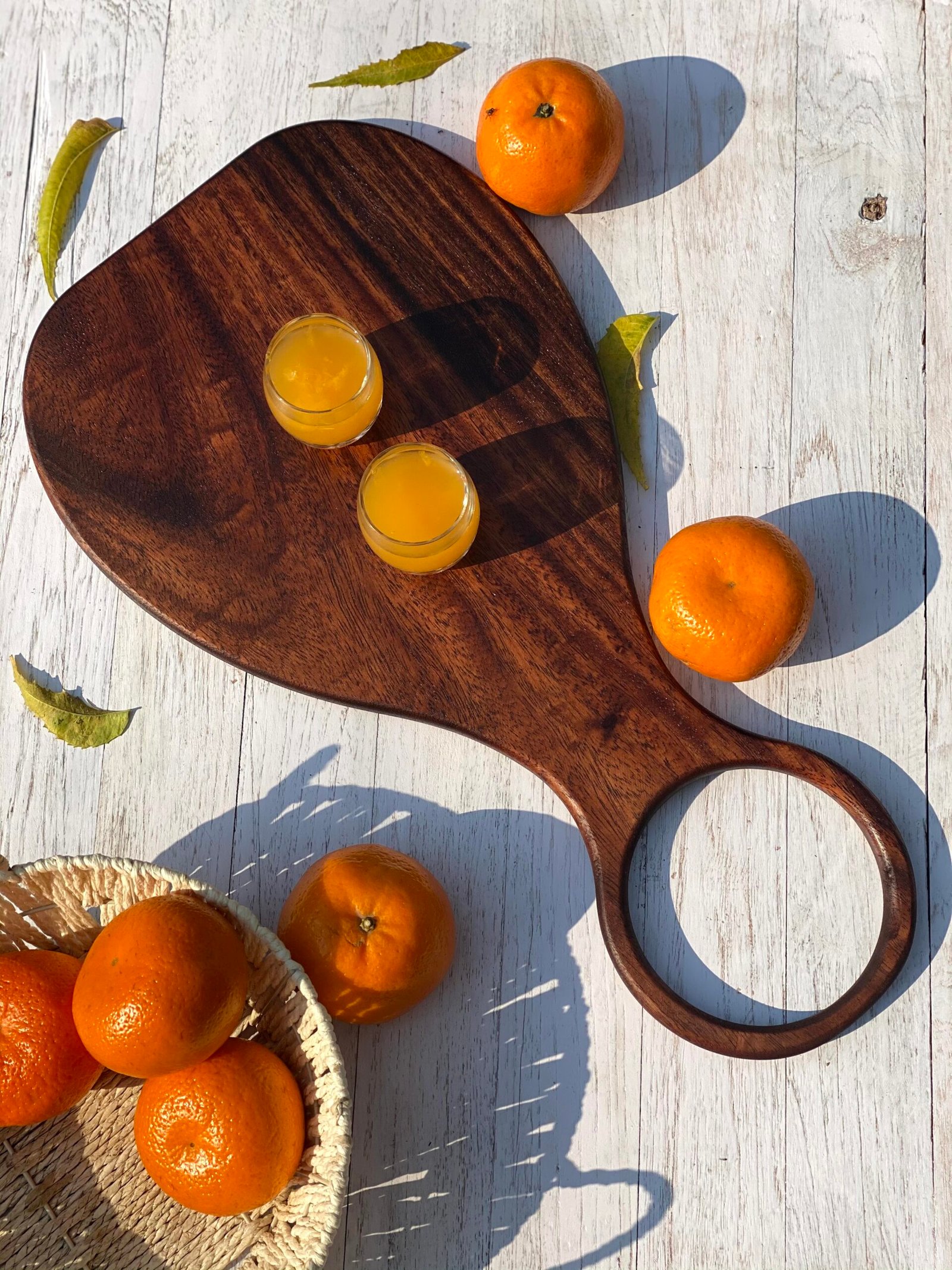 Pear shape walnut boards